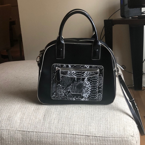 Black and Grey Snake Skin Vera Bradley Bowler Bag - Picture 2 of 6